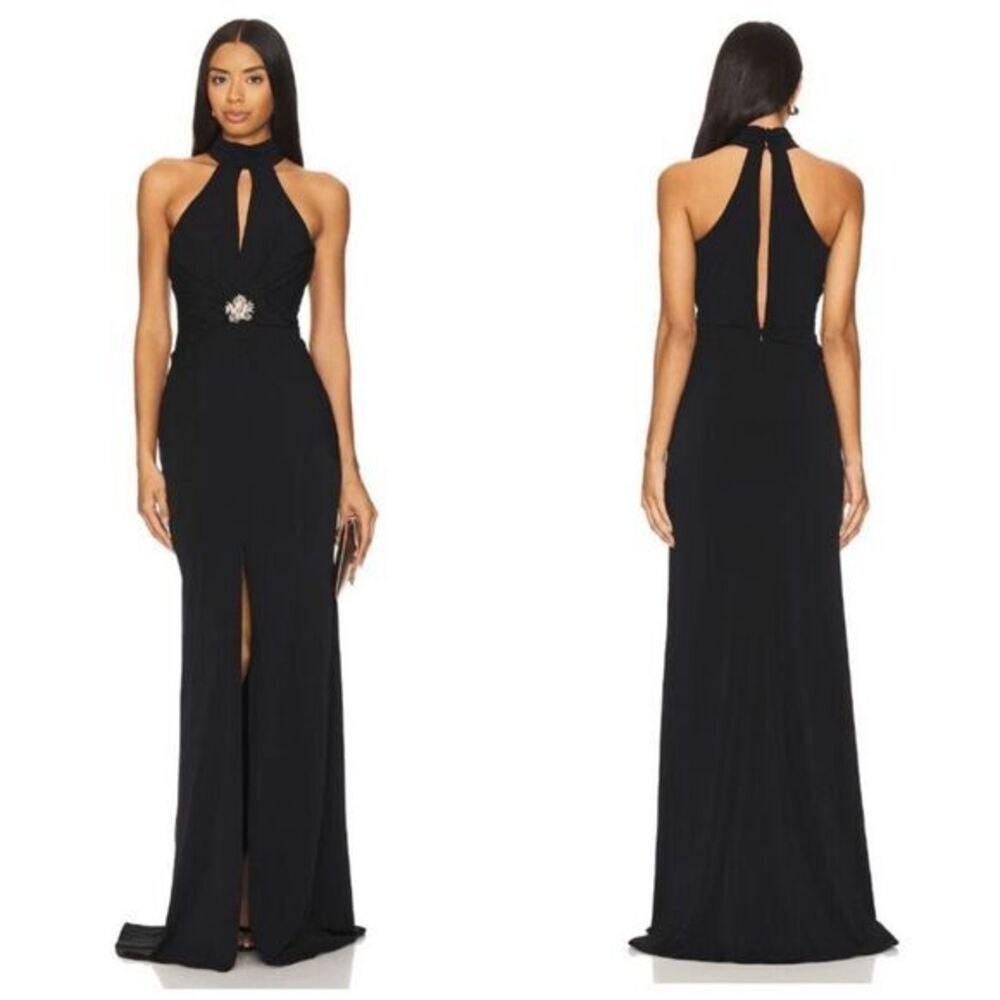 Cinq à Sept Sandry Crystal-Embellished Halterneck Gown Cinq a Sept Size 0 $695